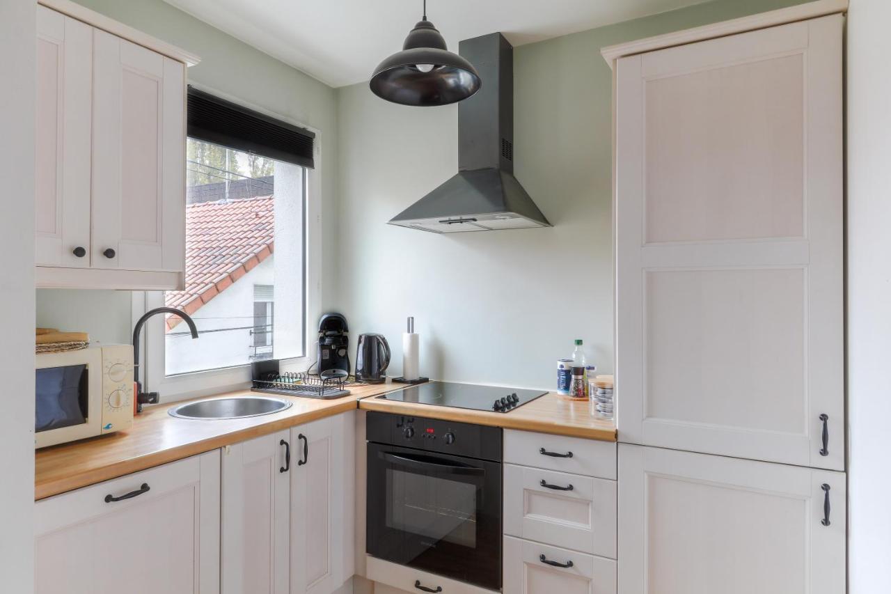 Ferienwohnung Cocon Urbain A 2 Pas De La Gare Nantes Exterior foto